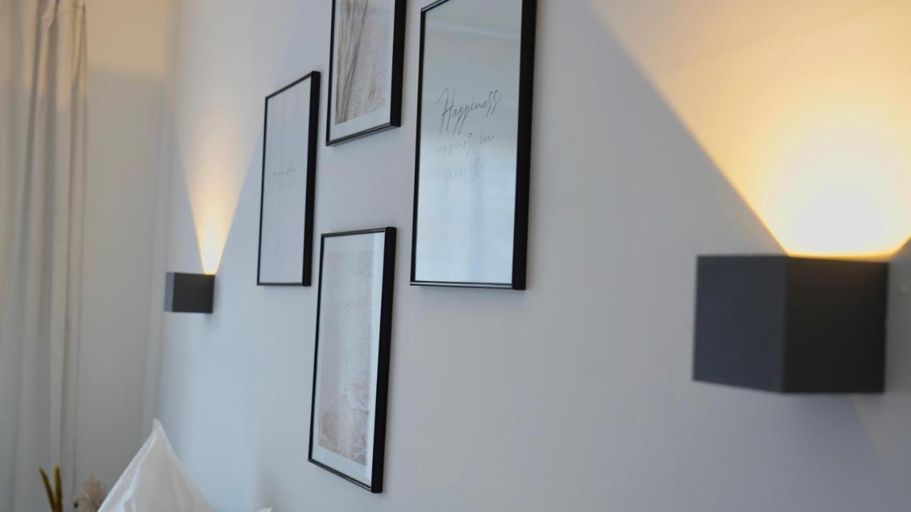Hotel Fewotal & Luxury 5 - Naehe Messe Duesseldorf & Koeln وبرتال المظهر الخارجي الصورة